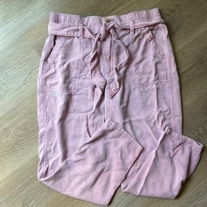 Light pink American Eagle pants